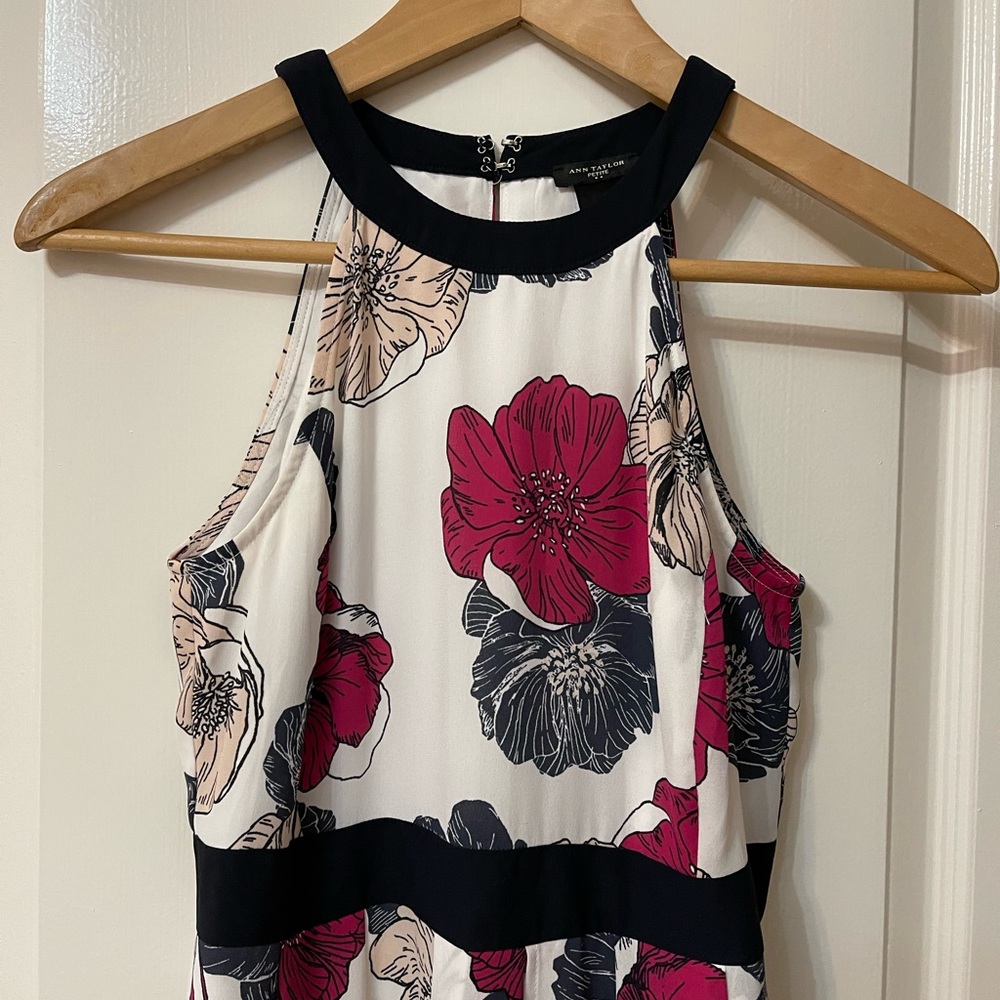 BOGO 🚨 Loft Maxi Dress